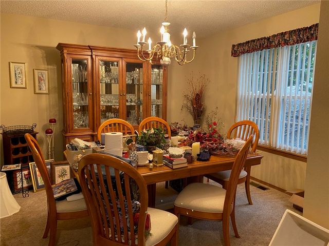 5 Uppingham Lane, Bella Vista, AR 72714