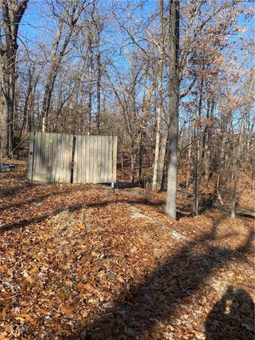 5 Uppingham Lane, Bella Vista, AR 72714