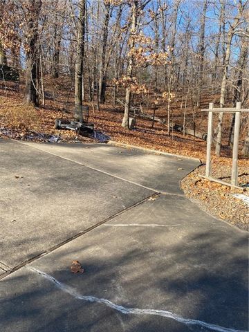 5 Uppingham Lane, Bella Vista, AR 72714