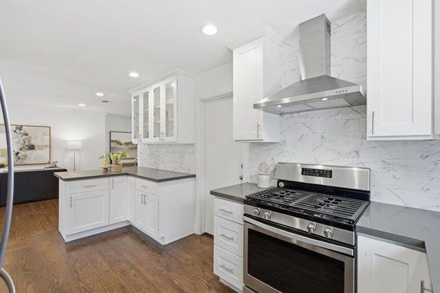 1150 Junipero Avenue, Redwood City, CA 94061