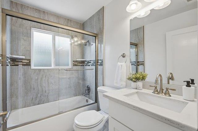 1150 Junipero Avenue, Redwood City, CA 94061