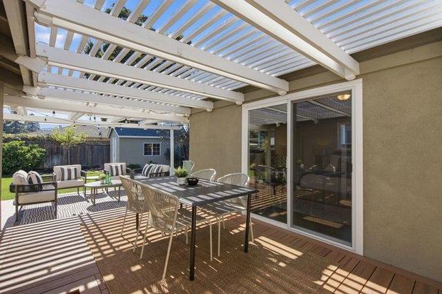 1150 Junipero Avenue, Redwood City, CA 94061