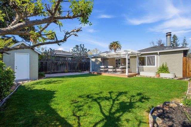 1150 Junipero Avenue, Redwood City, CA 94061