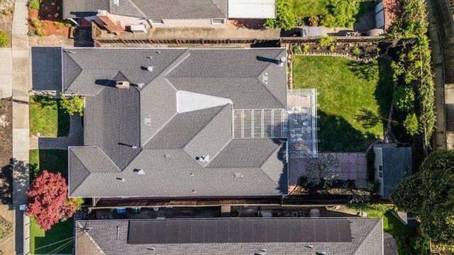 1150 Junipero Avenue, Redwood City, CA 94061