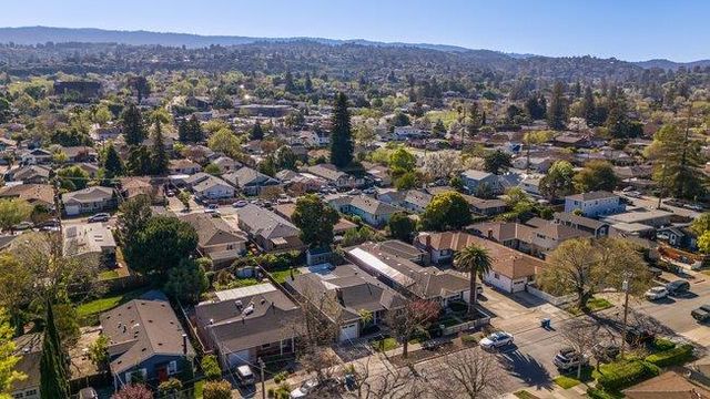 1150 Junipero Avenue, Redwood City, CA 94061