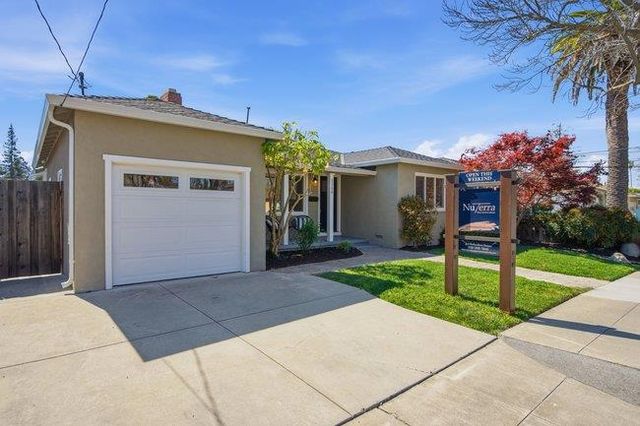 1150 Junipero Avenue, Redwood City, CA 94061