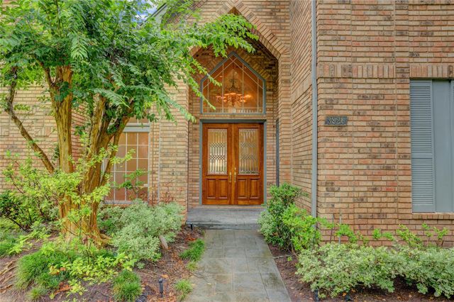 3826 Colony Woods Drive, Sugar Land, TX 77479