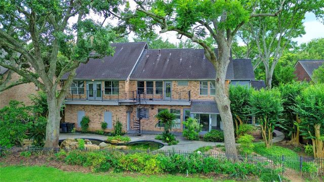 3826 Colony Woods Drive, Sugar Land, TX 77479