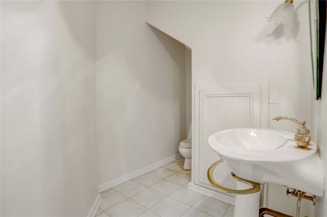 3826 Colony Woods Drive, Sugar Land, TX 77479