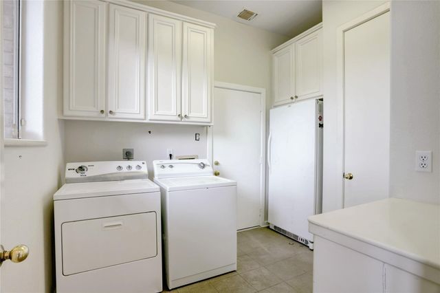 3826 Colony Woods Drive, Sugar Land, TX 77479