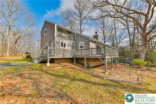 321 Clubhouse Drive, Middle Smithfield Twp, PA 18302