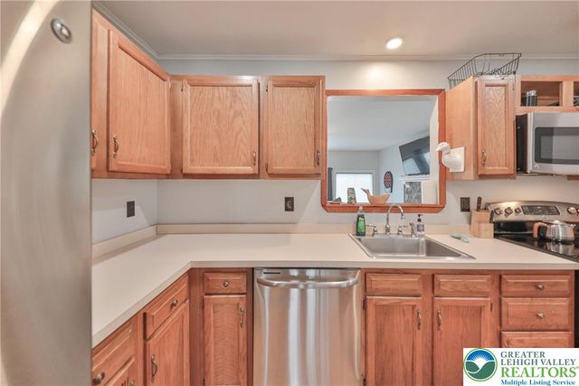 321 Clubhouse Drive, Middle Smithfield Twp, PA 18302