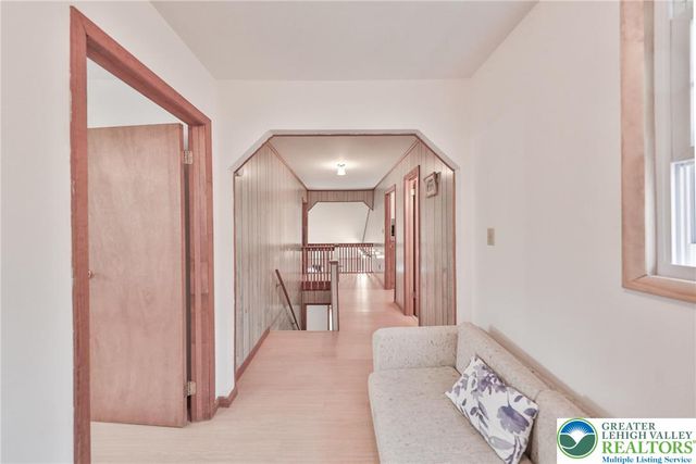 321 Clubhouse Drive, Middle Smithfield Twp, PA 18302