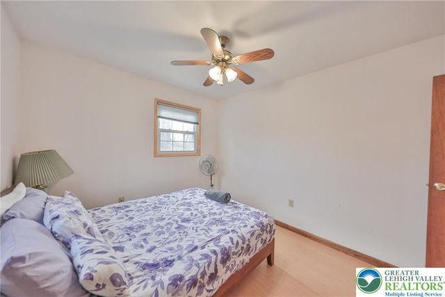 321 Clubhouse Drive, Middle Smithfield Twp, PA 18302