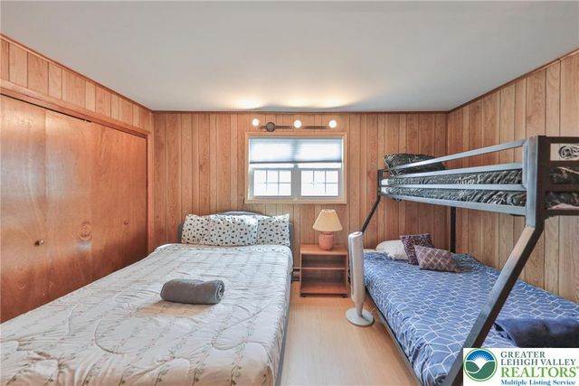 321 Clubhouse Drive, Middle Smithfield Twp, PA 18302