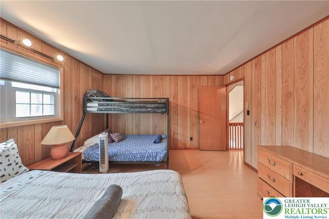 321 Clubhouse Drive, Middle Smithfield Twp, PA 18302