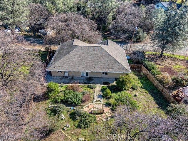 5585 Sunrise Drive, Kelseyville, CA 95451
