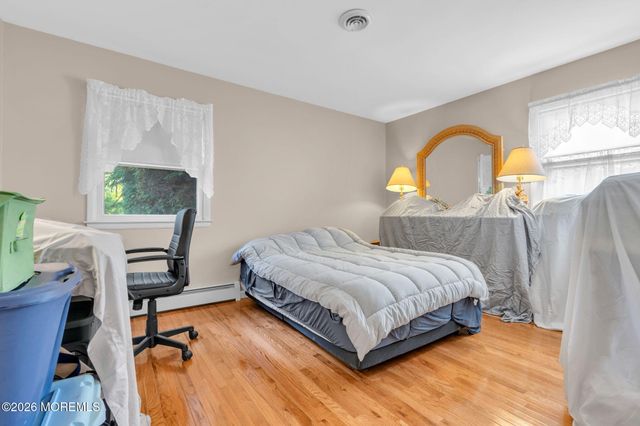 297 Westbrook Drive, Toms River, NJ 08757