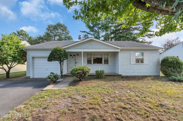 297 Westbrook Drive, Toms River, NJ 08757