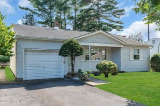 297 Westbrook Drive, Toms River, NJ 08757