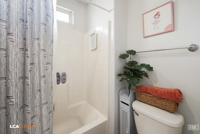 714 Hayden Avenue, Mc Farland, CA 93250