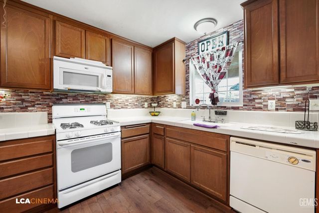 714 Hayden Avenue, Mc Farland, CA 93250