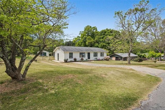 89 Kristie Circle, Powder Springs, GA 30127