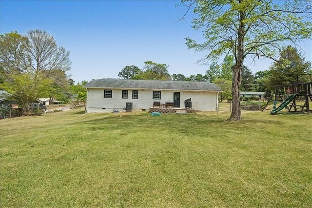 89 Kristie Circle, Powder Springs, GA 30127