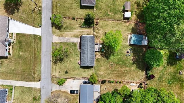 89 Kristie Circle, Powder Springs, GA 30127