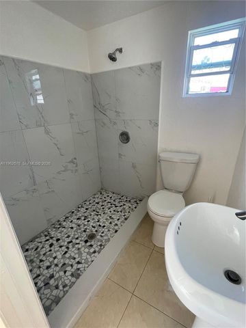 4851 NW 192nd St 1, Miami Gardens, FL 33055