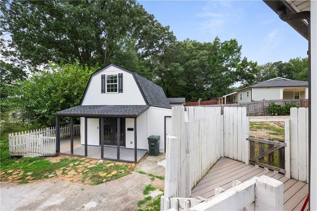 1142 Barnes Mill Road, Marietta, GA 30062