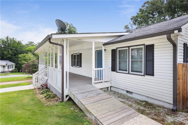 1142 Barnes Mill Road, Marietta, GA 30062