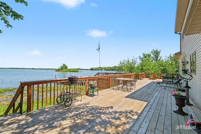 4211 Lynden Road, Shelbyville, MI 49344