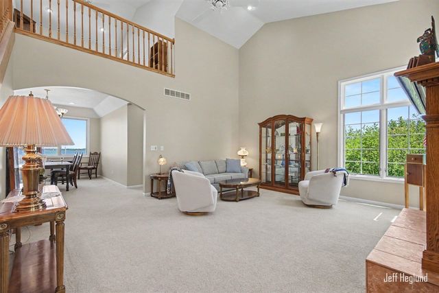 4211 Lynden Road, Shelbyville, MI 49344