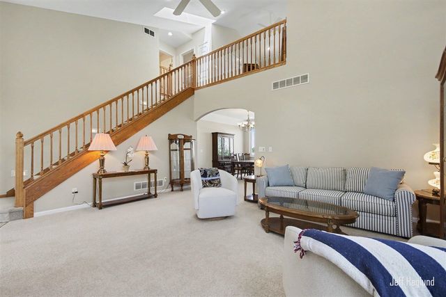 4211 Lynden Road, Shelbyville, MI 49344