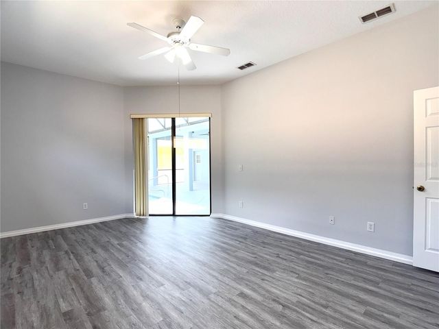 448 COVENTRY ROAD, Davenport, FL 33897