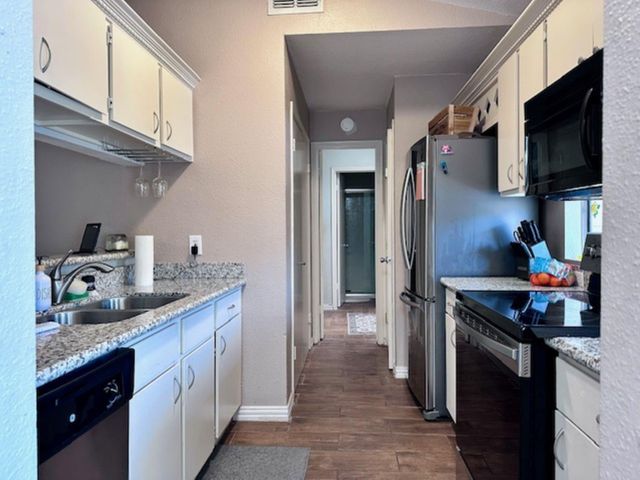 2211 S Kirkwood Road 35, Houston, TX 77077