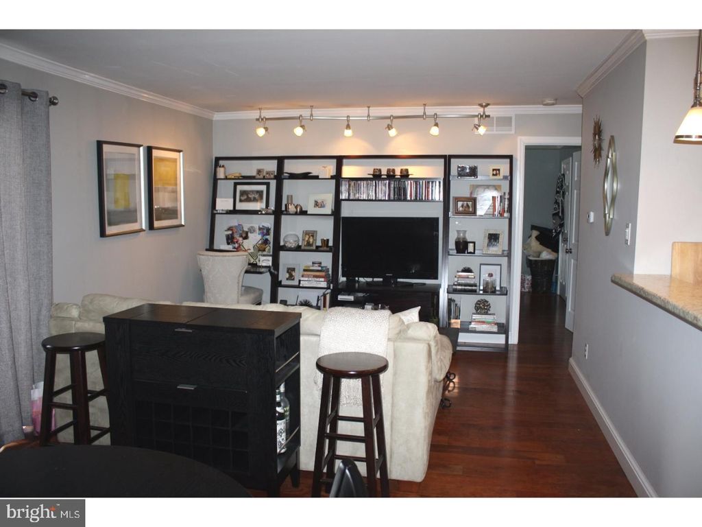 1803 WOODHOLLOW DR, Marlton, NJ 08053