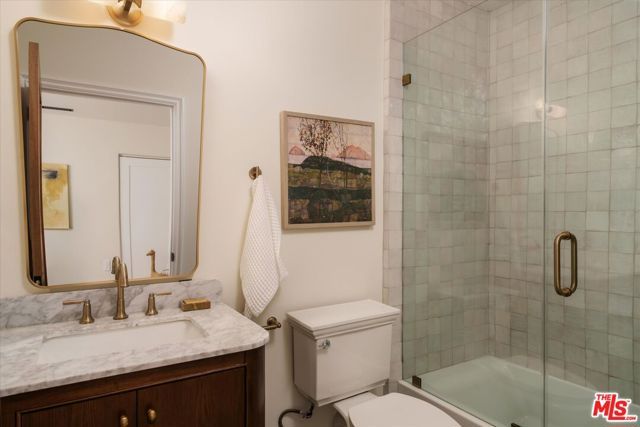 1545 N Benton Way, Los Angeles, CA 90026