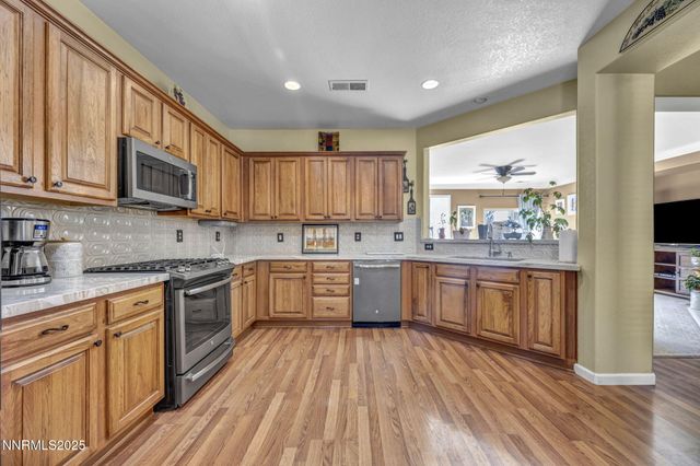 510 S Sand Crane Circle, Sparks, NV 89436