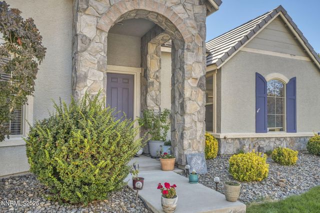 510 S Sand Crane Circle, Sparks, NV 89436