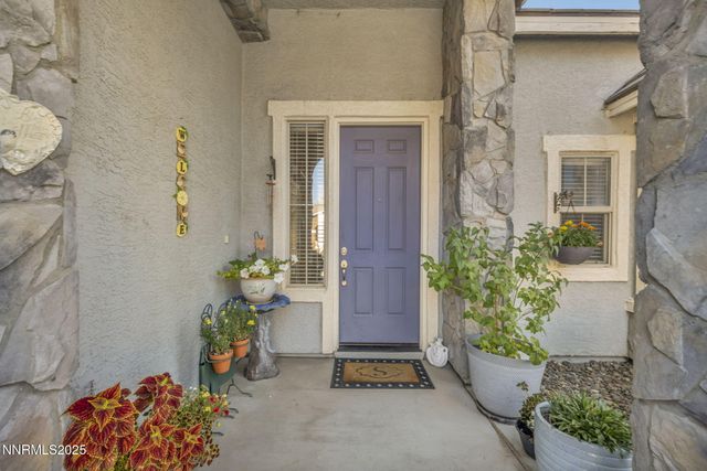 510 S Sand Crane Circle, Sparks, NV 89436