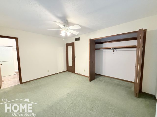 2401 W Beard Road, Perry, MI 48872