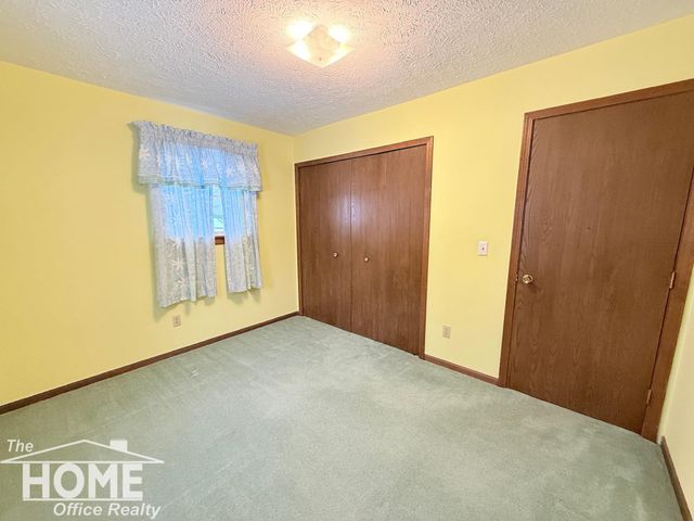 2401 W Beard Road, Perry, MI 48872