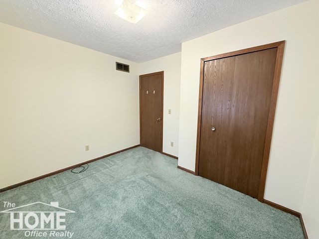 2401 W Beard Road, Perry, MI 48872