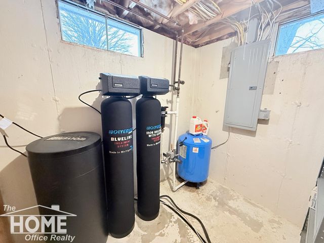 2401 W Beard Road, Perry, MI 48872