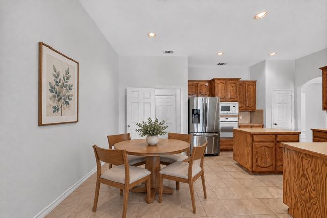 2720 Gray Rock Drive, Fort Worth, TX 76131
