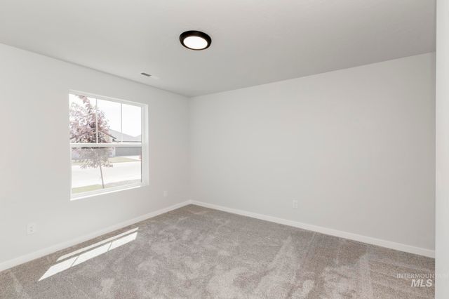 8259 E Bright Angel Dr, Nampa, ID 83687