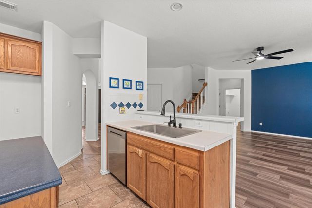 104 Whitechapel CT, Cedar Park, TX 78613