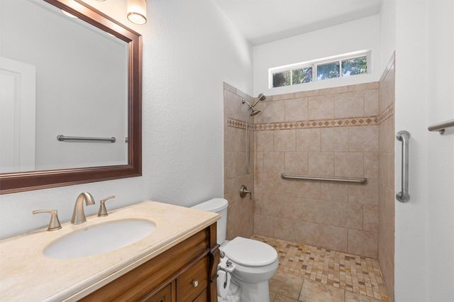 104 Whitechapel CT, Cedar Park, TX 78613
